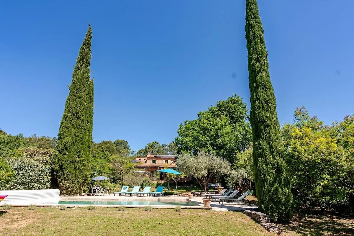 Jolie maison en plein cœur du Lubéron Roussillon en Isere 0*,  France