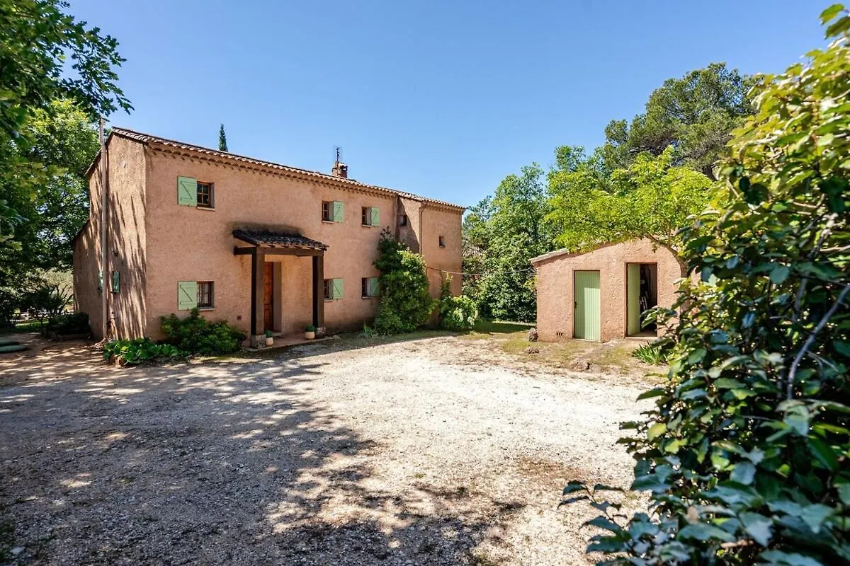Jolie maison en plein cœur du Lubéron Roussillon en Isere 0*,