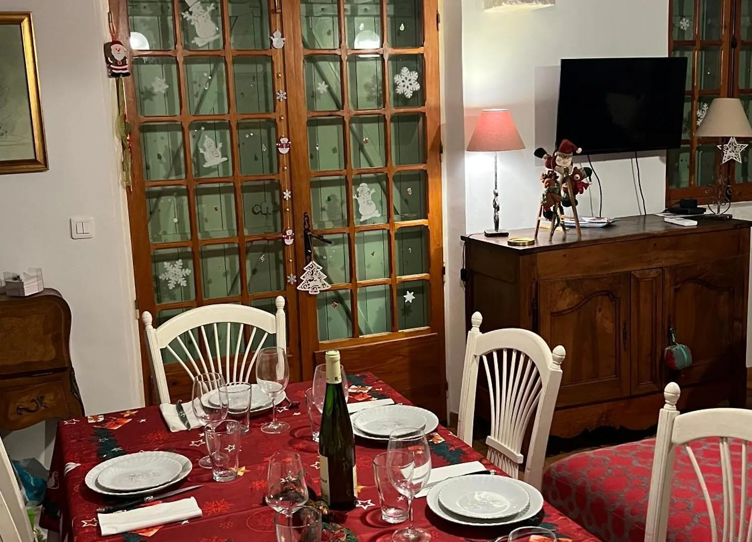 Jolie maison en plein cœur du Lubéron Roussillon en Isere 0*,  France